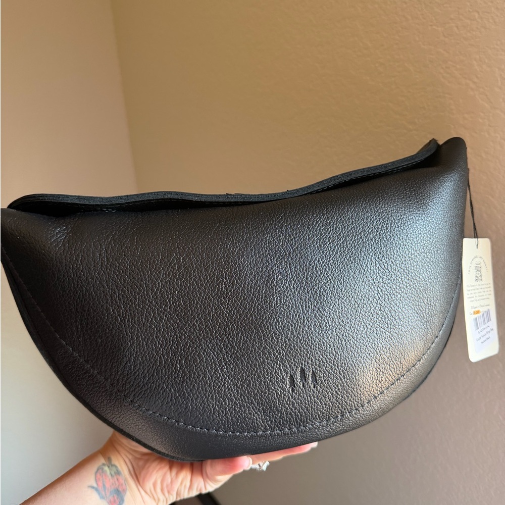 Premium Portland Leather goods, pebbled, black koala sling bag